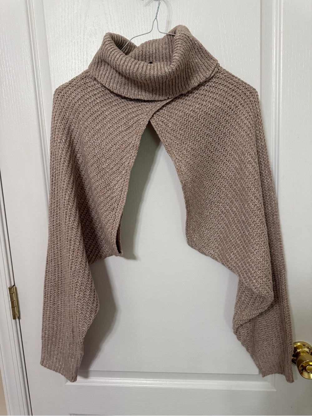 NWT PrettyLittleThing Turtleneck Layering Shrug Sweater